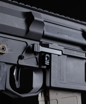 BLACKOUT DEFENSE | QUANTUM DTL X RIFLE .223 16"